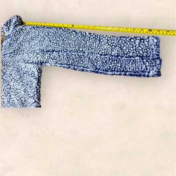 Pre-Owned Sherpa soft cozy pullover jacket for Girls 8-10 y/o S size. Warm. - Picture 10 of 14